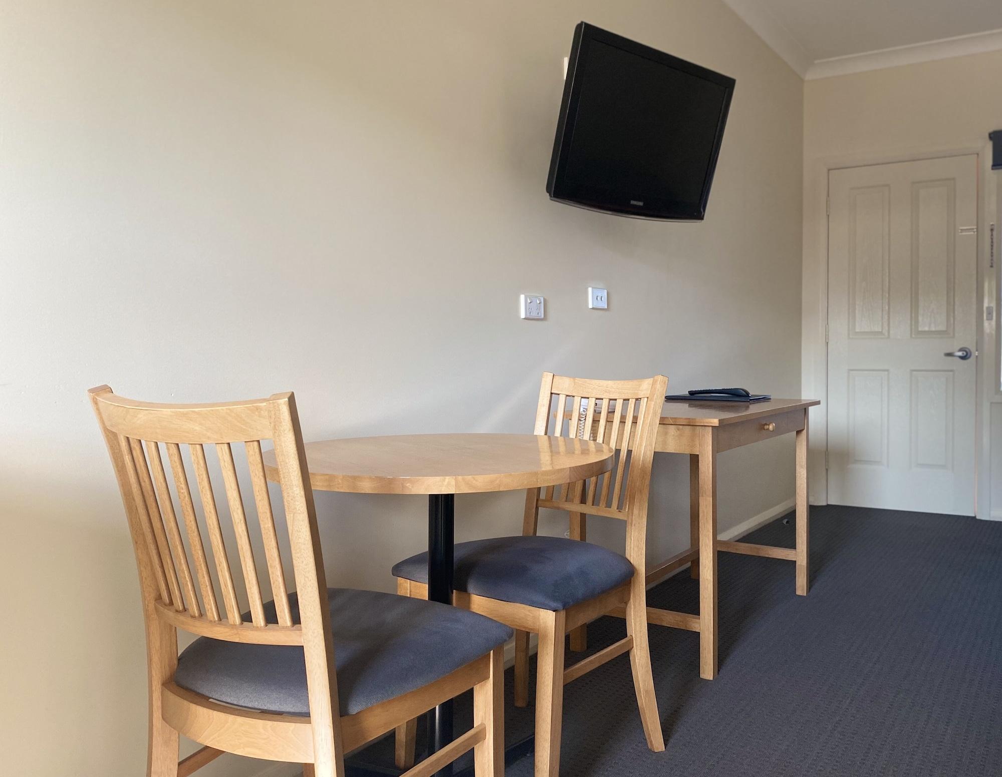 Comfort Inn Bishops Lodge Hay Exterior foto